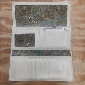 HOBO Leather Cream Color Wallet, Removable Coin Purse, Paisley Lining GUC
